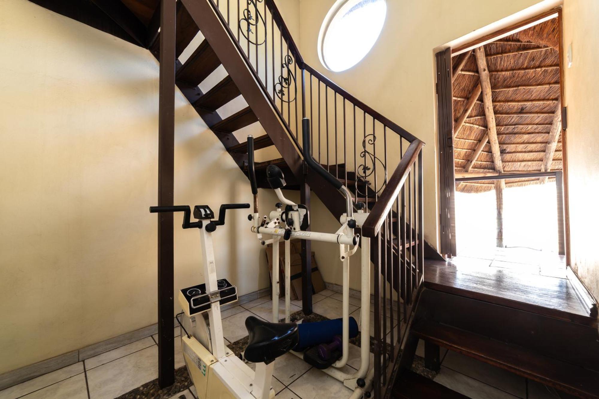 Thatch Haven Guesthouse Centurion Luaran gambar