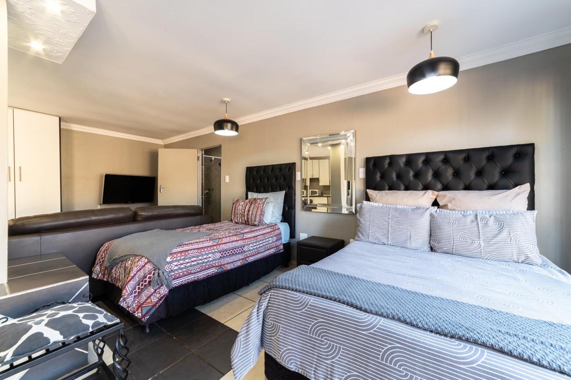 Thatch Haven Guesthouse Centurion Luaran gambar
