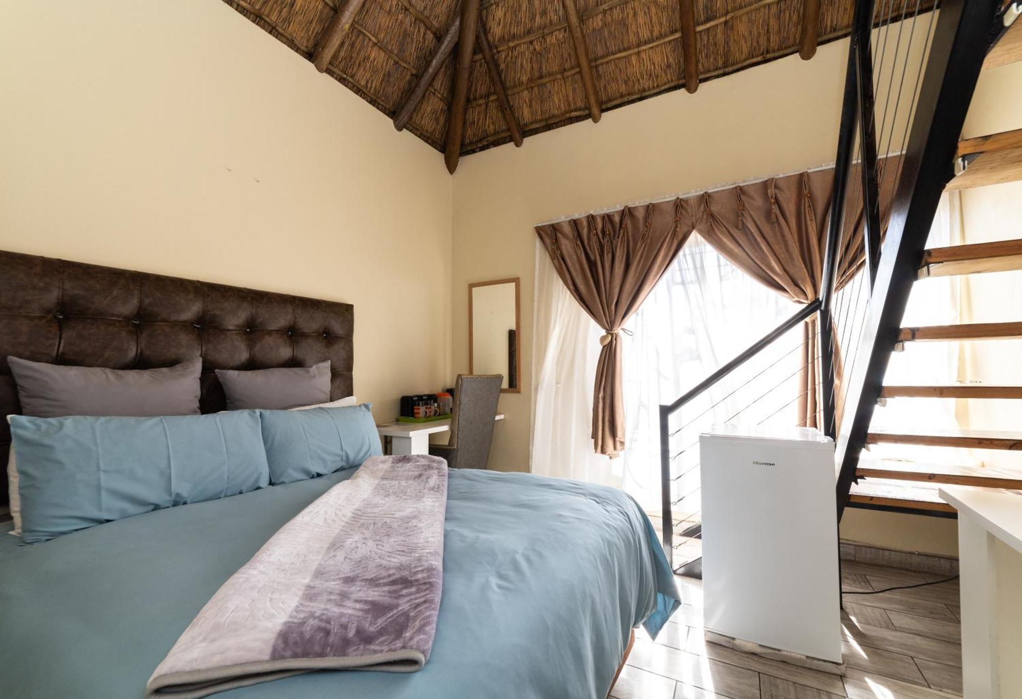 Thatch Haven Guesthouse Centurion Luaran gambar