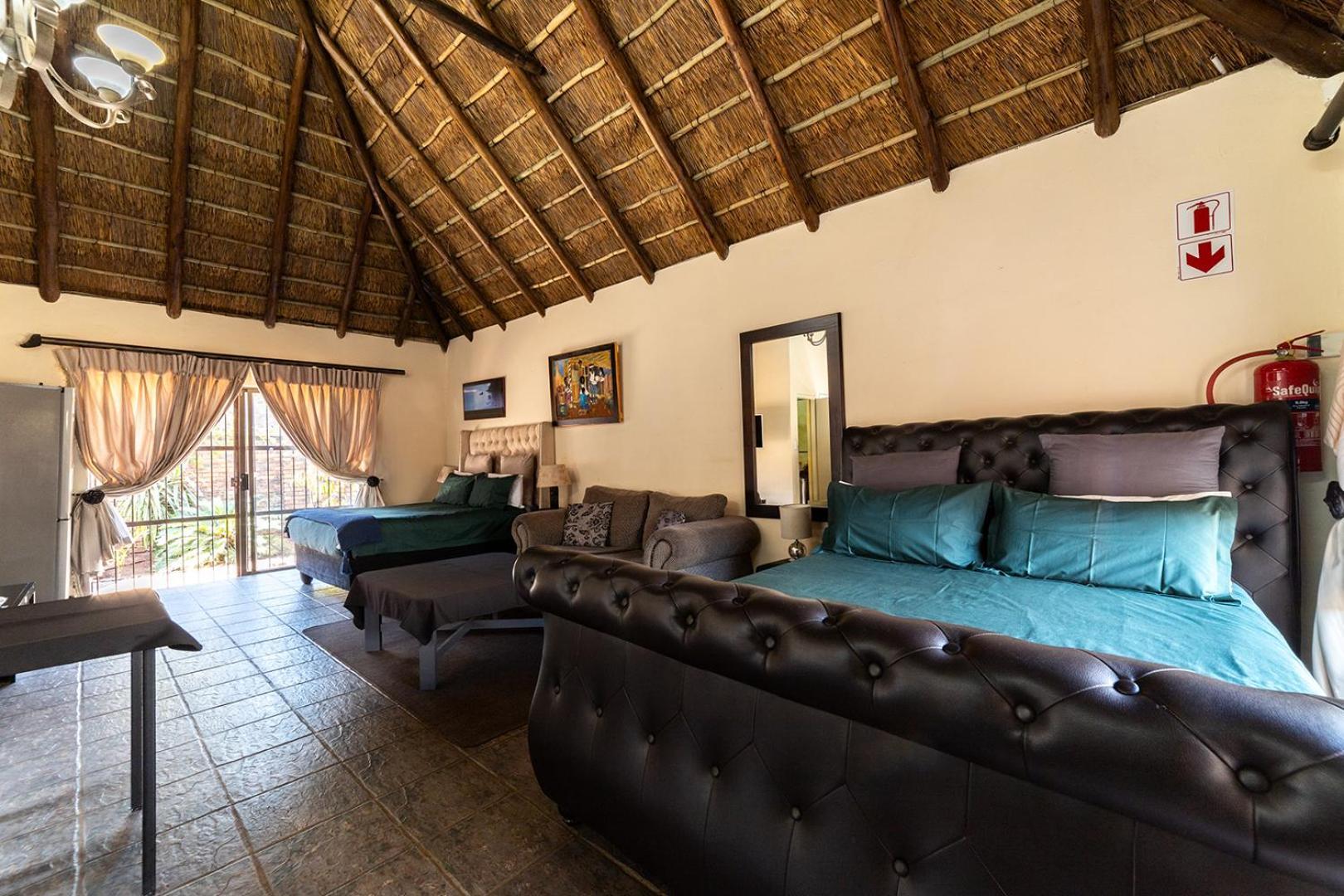 Thatch Haven Guesthouse Centurion Luaran gambar
